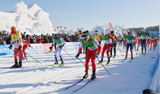 �Ї�(gu��)�L(zh��ng)������̶���_��(gu��)�H��ѩ��(ji��)�Ѱl(f��)չ�ɞ鼪�ֱ�ѩ��һ��Ʒ����Ƭ������/�z