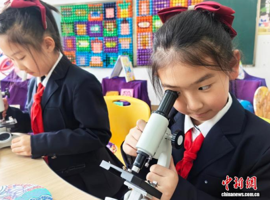 �W(xu��)��ͨ�^�@΢�R�^���G�~��������ʯ���� �z