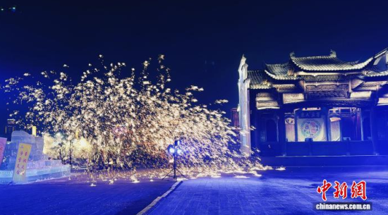 �����д����ϵ���Ļ��w��������ʯ���� �z