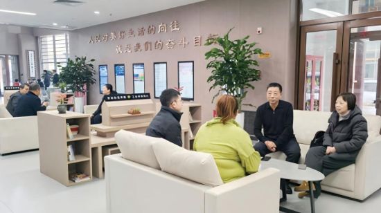 ����ì�ܼm���ҾC�����ġ������ڳɞ�Խ��(l��i)Խ������^(q��)����ă�(y��u)�x��